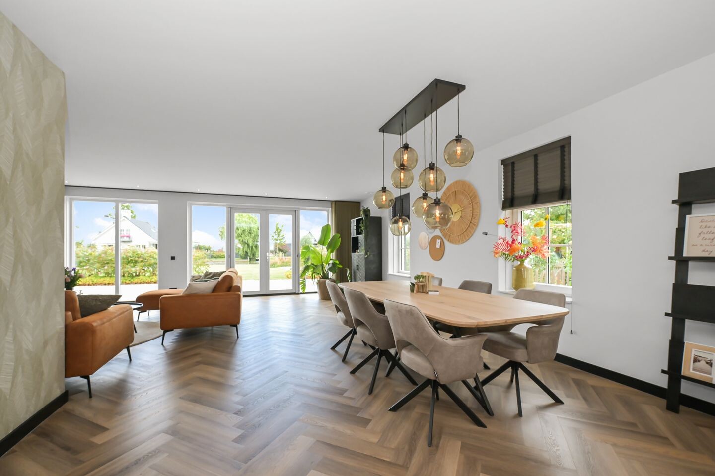 Vrijstaande woning te koop: Vriezekoop 73, Leimuiden