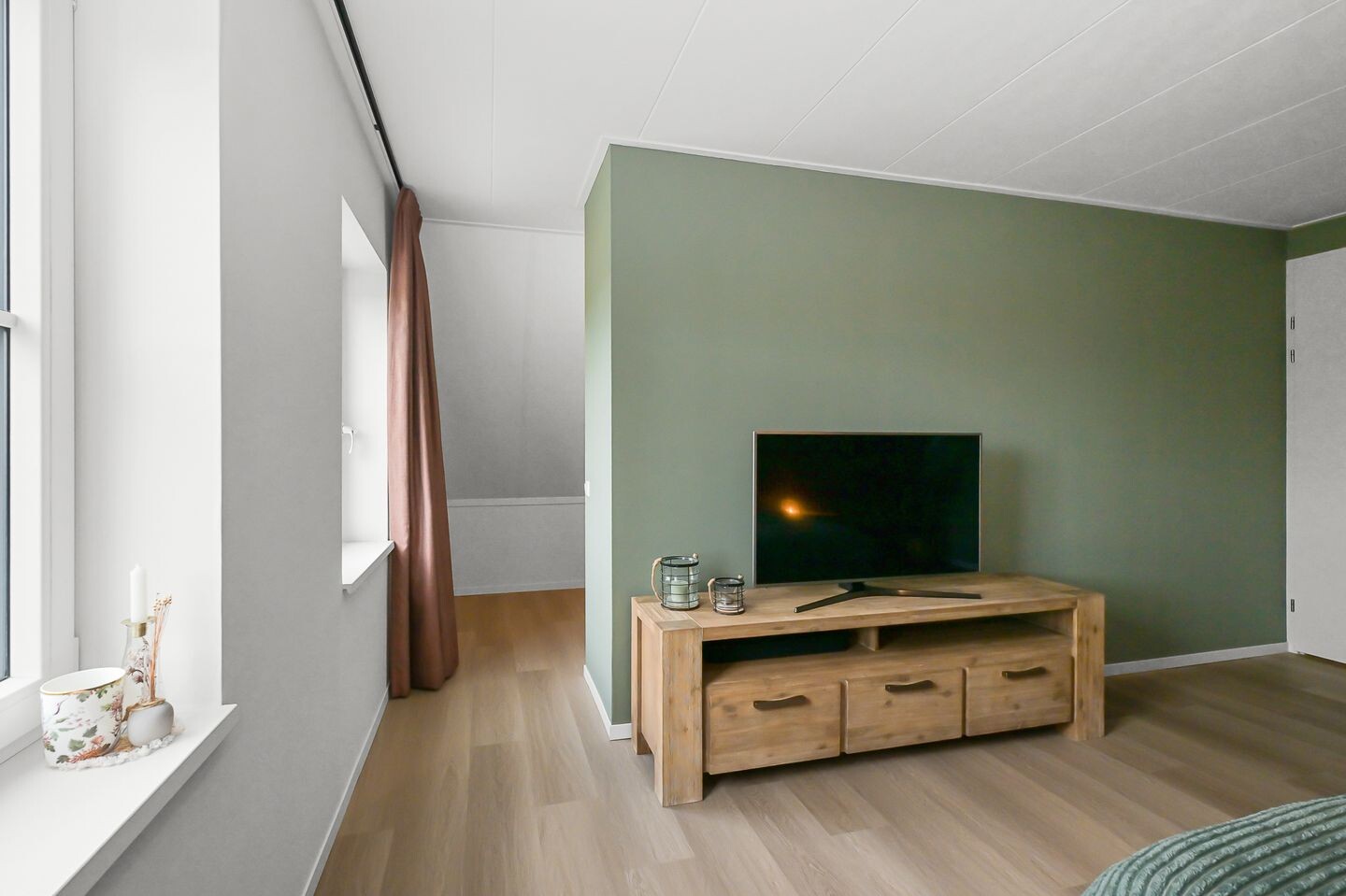 Vrijstaande woning te koop: Vriezekoop 73, Leimuiden