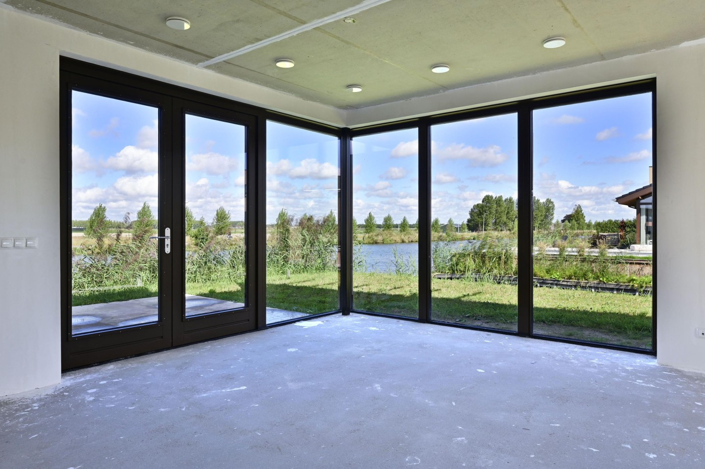 Vrijstaande woning te koop: Boeghof 6, Leimuiden