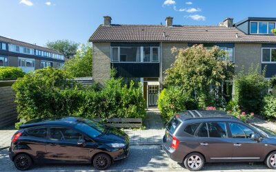 Vierambachtsstraat 1
