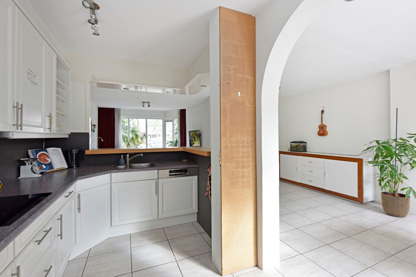 Tussenwoning te koop: de Kamp 3, Ter Aar