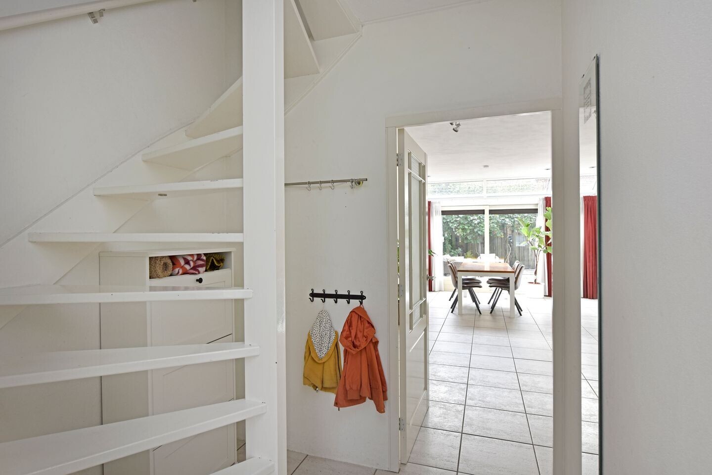 Tussenwoning te koop: de Kamp 3, Ter Aar