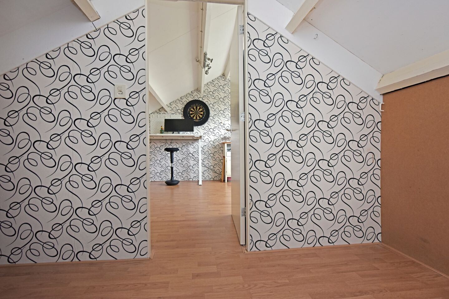 Tussenwoning te koop: de Kamp 3, Ter Aar