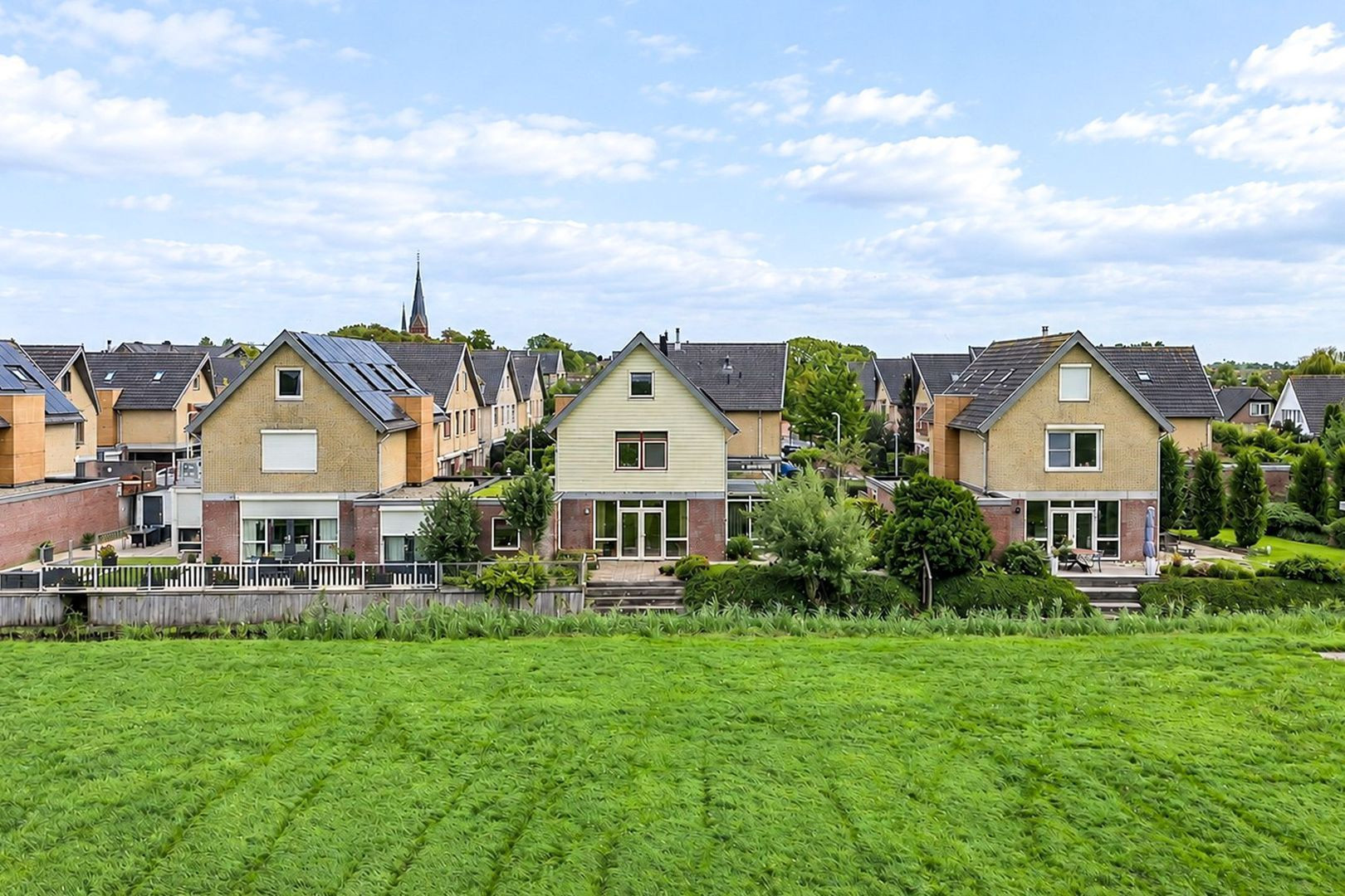 Twee-onder-één-kap te koop: D. Hofstedestraat 13, Ter Aar