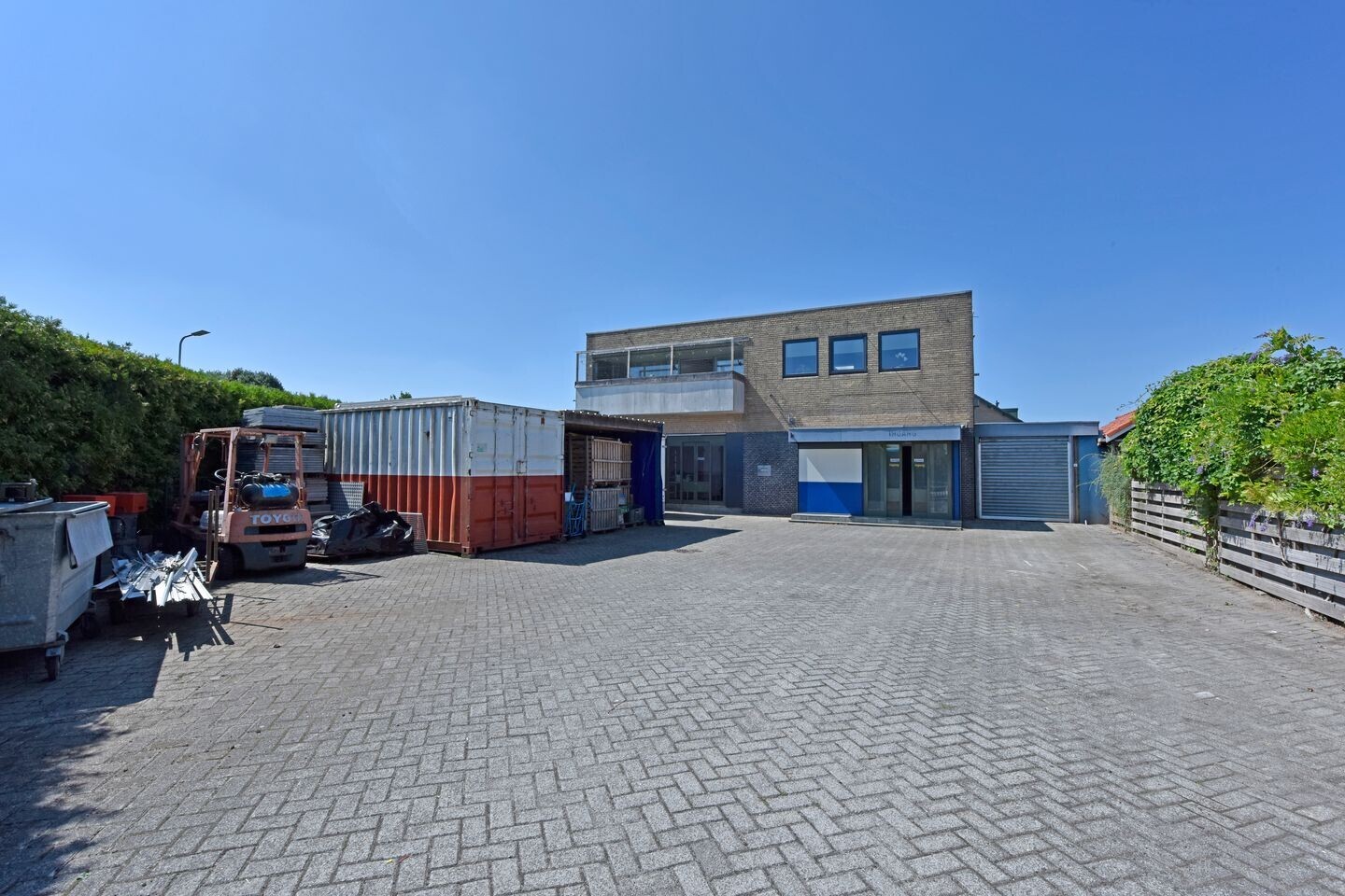 Twee-onder-één-kap te koop: Anjerstraat 59, Ter Aar