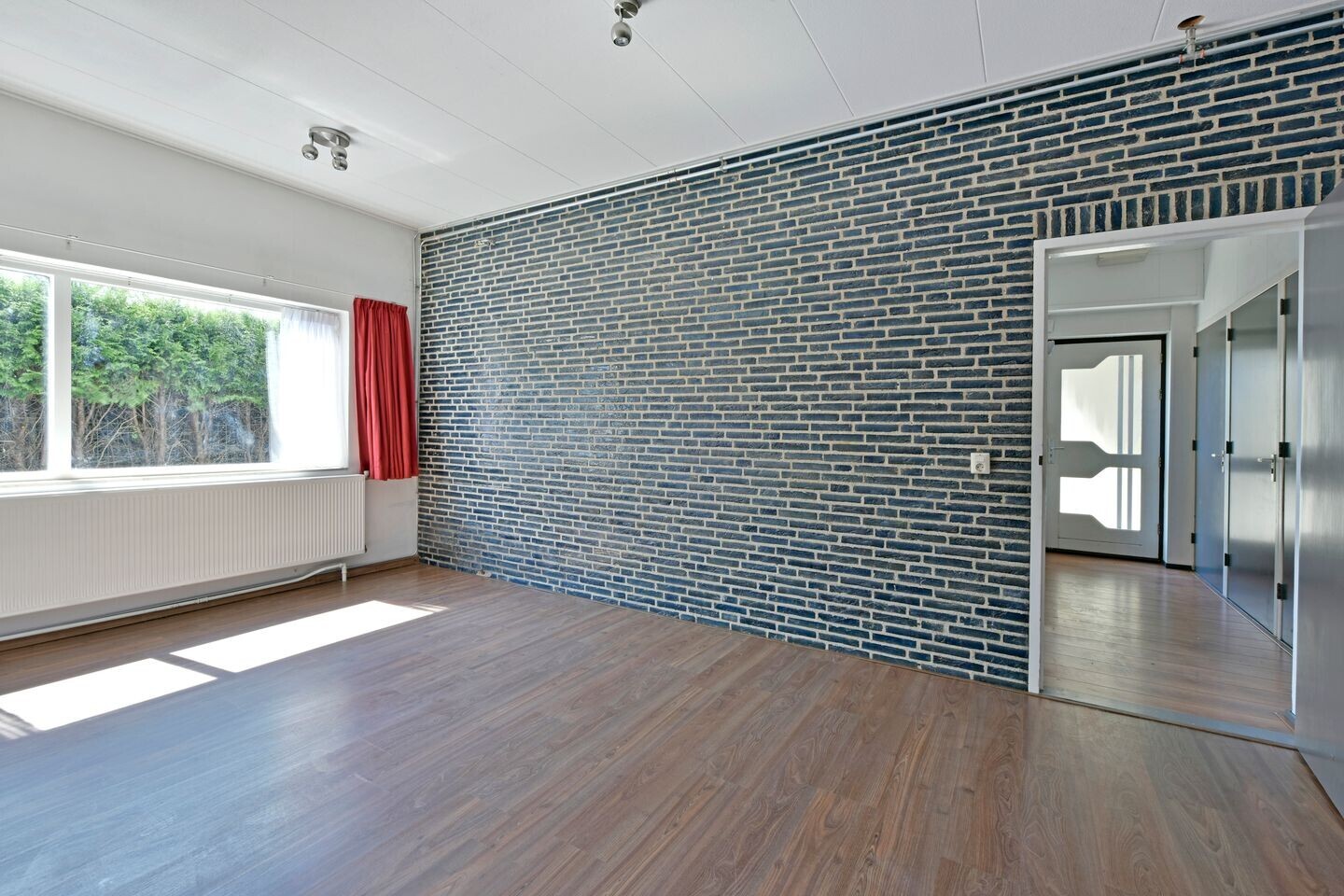 Twee-onder-één-kap te koop: Anjerstraat 59, Ter Aar