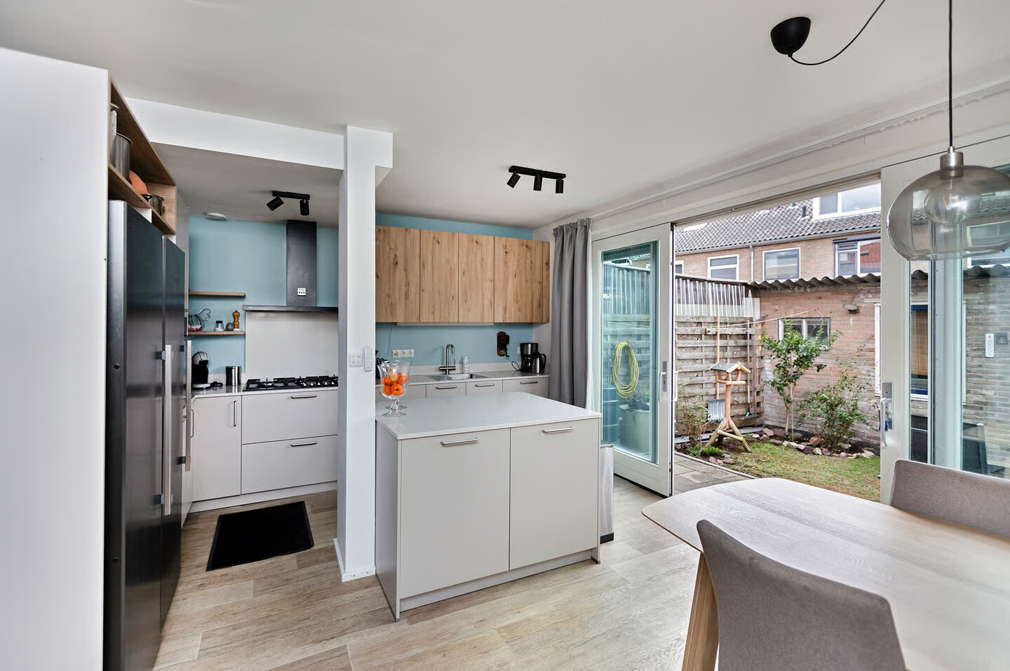 Tussenwoning te koop: Vinkebuurt 57, Zwammerdam