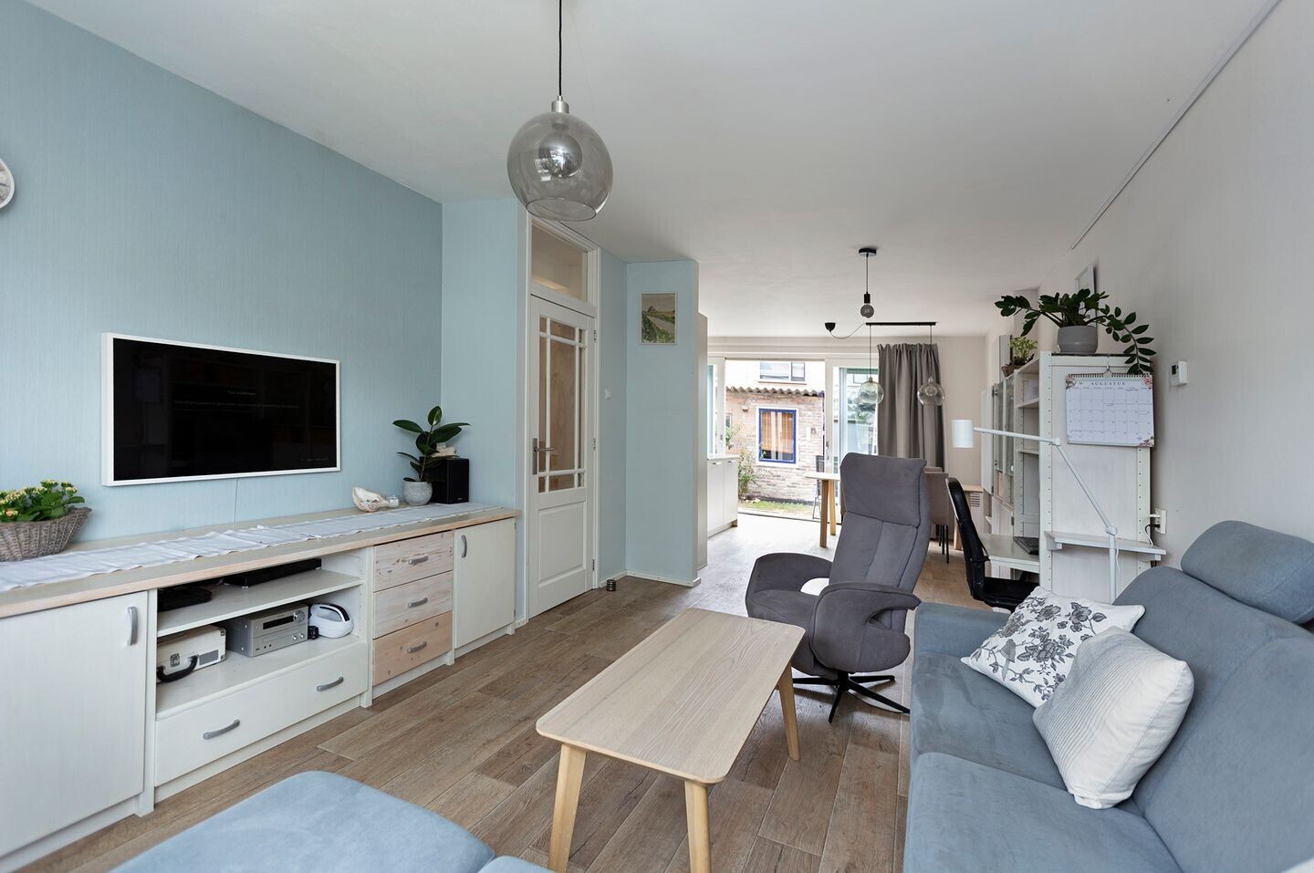 Tussenwoning te koop: Vinkebuurt 57, Zwammerdam