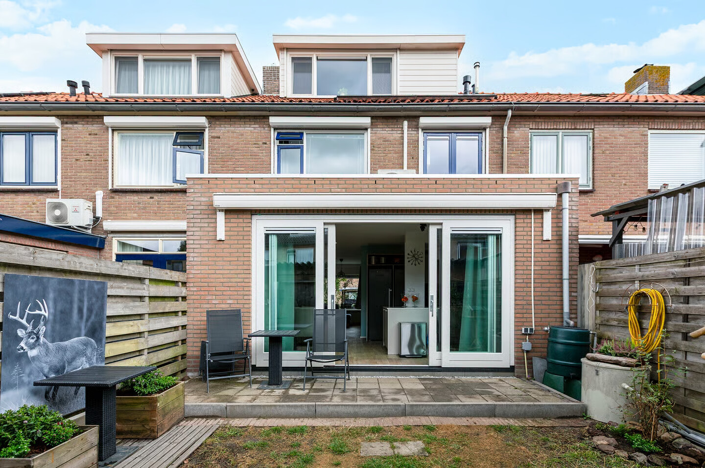 Tussenwoning te koop: Vinkebuurt 57, Zwammerdam