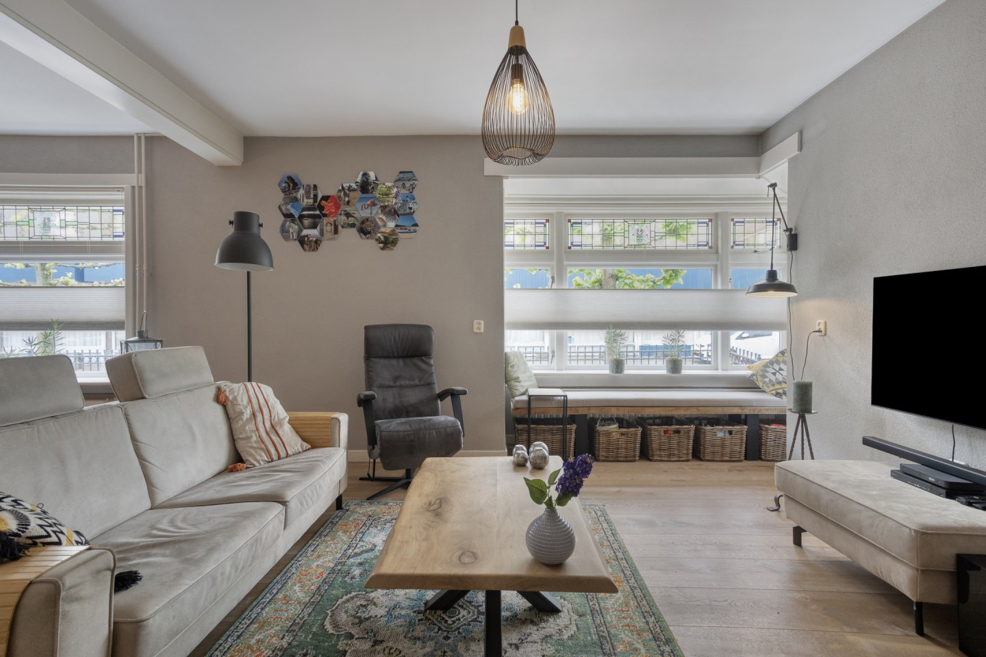 Vrijstaande woning te koop: Kerkstraat 13, Woubrugge