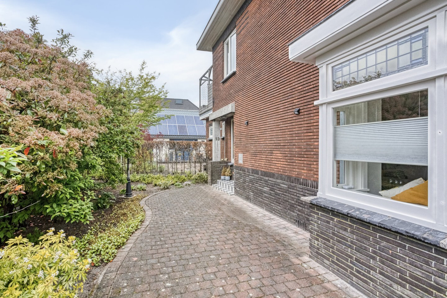 Vrijstaande woning te koop: Kerkstraat 13, Woubrugge
