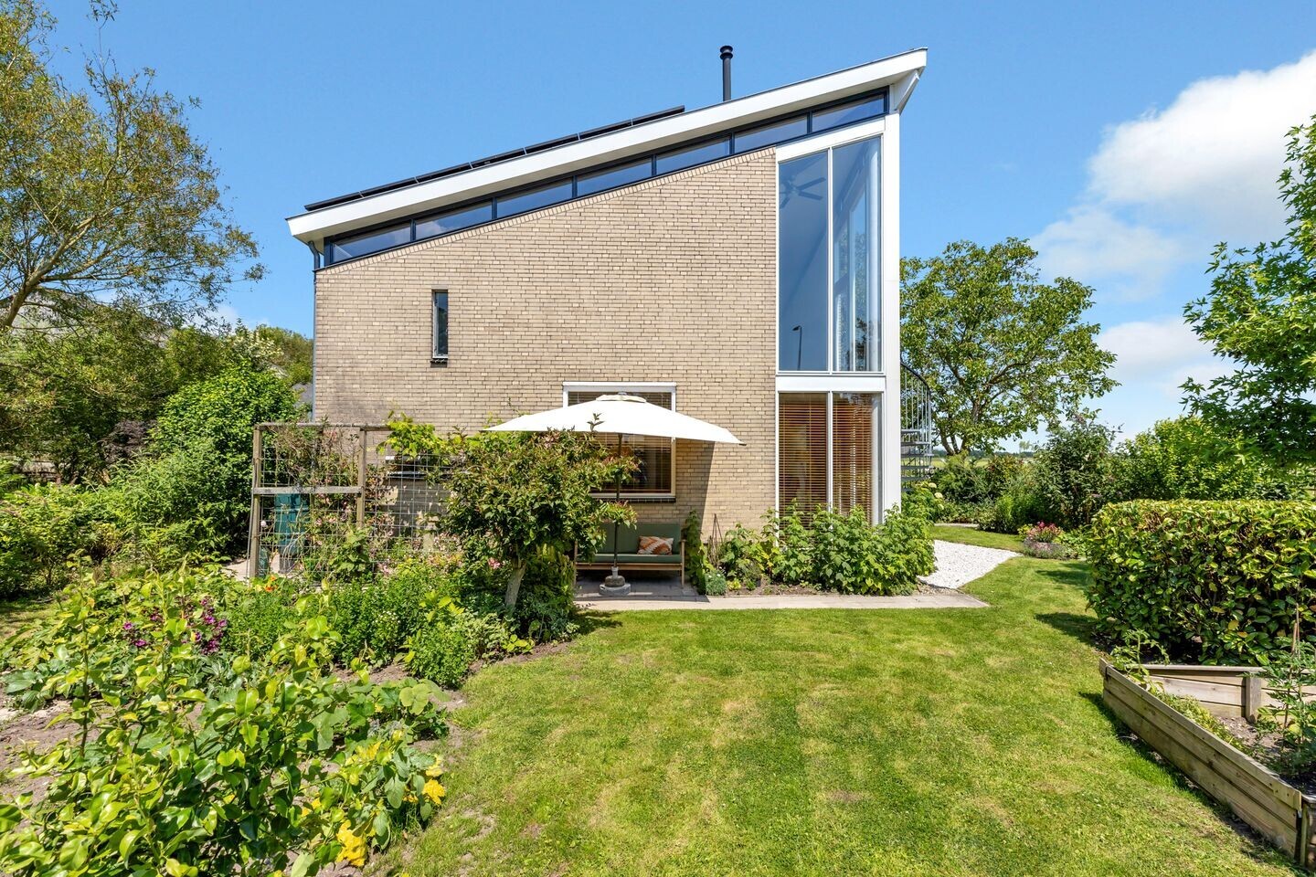Vrijstaande woning te koop: Kerkweg 45, Woubrugge
