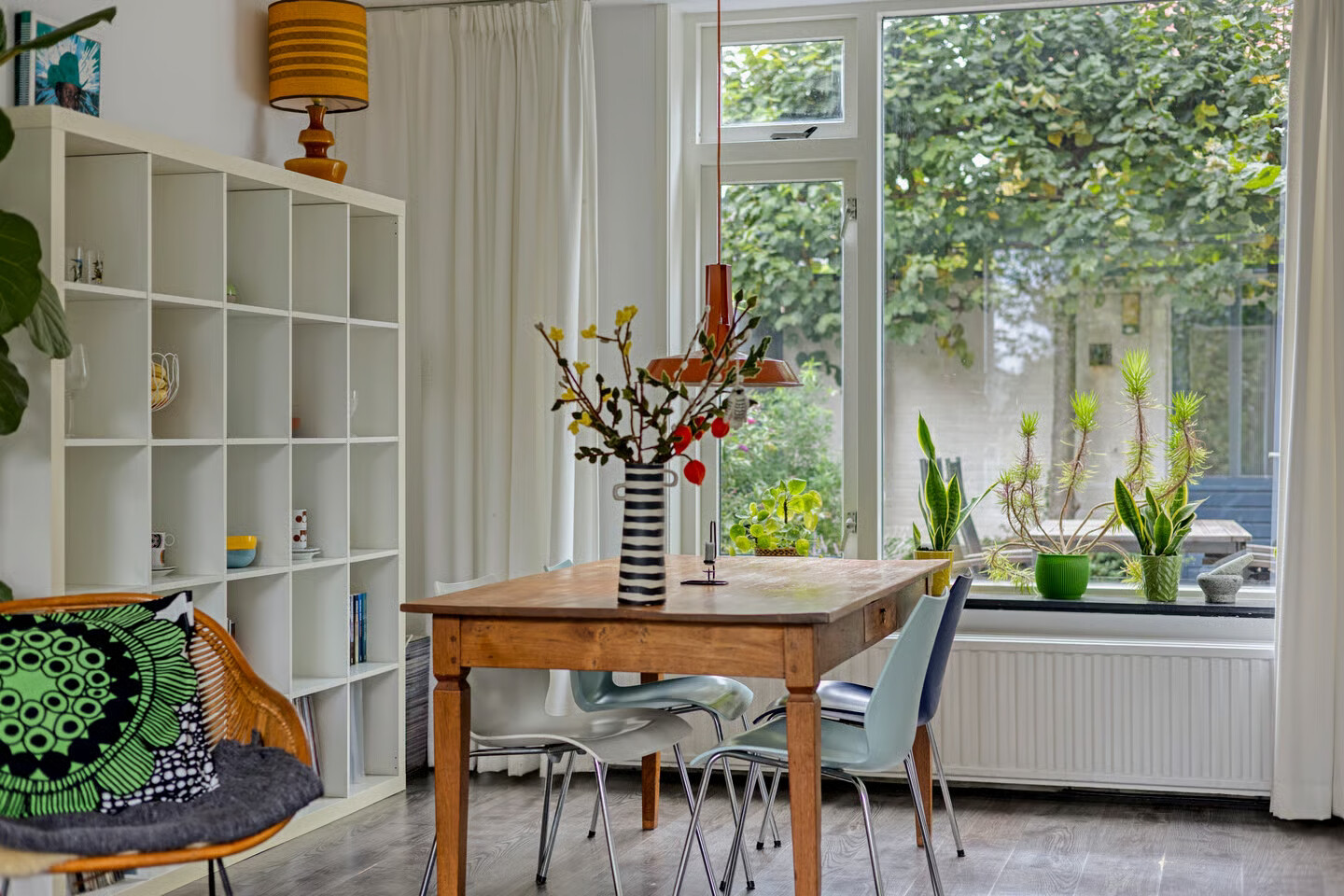 Hoekwoning te koop: Vingerhoedtstraat 13, Woubrugge
