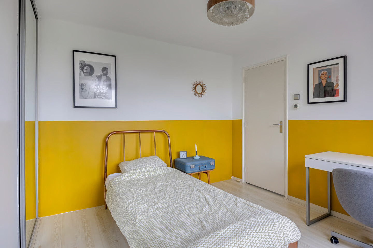 Hoekwoning te koop: Vingerhoedtstraat 13, Woubrugge