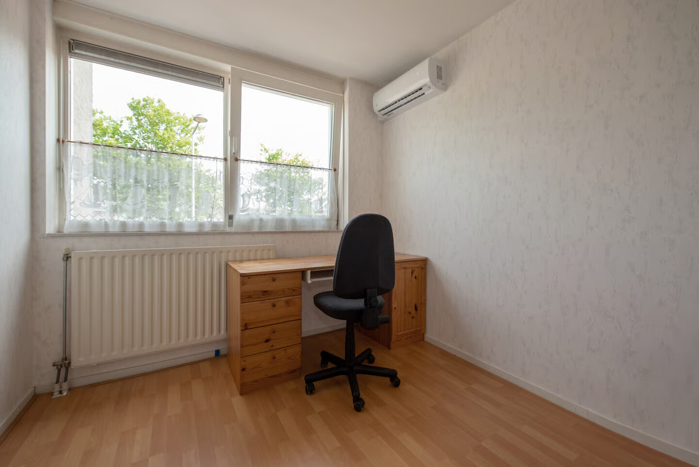 Tussenwoning te koop: Pijlkruidveld 43, 'S-Gravenhage