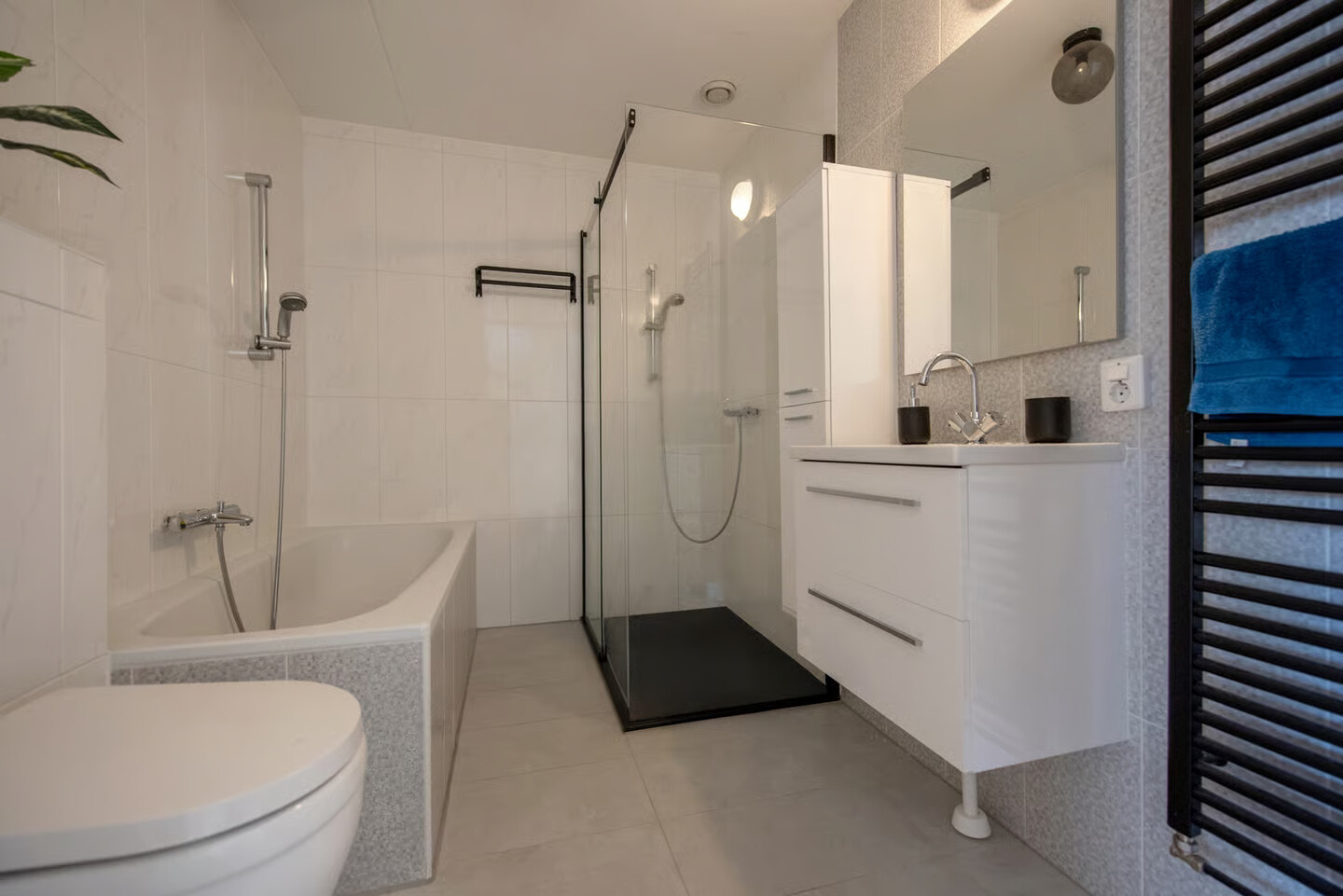 Tussenwoning te koop: Pijlkruidveld 43, 'S-Gravenhage