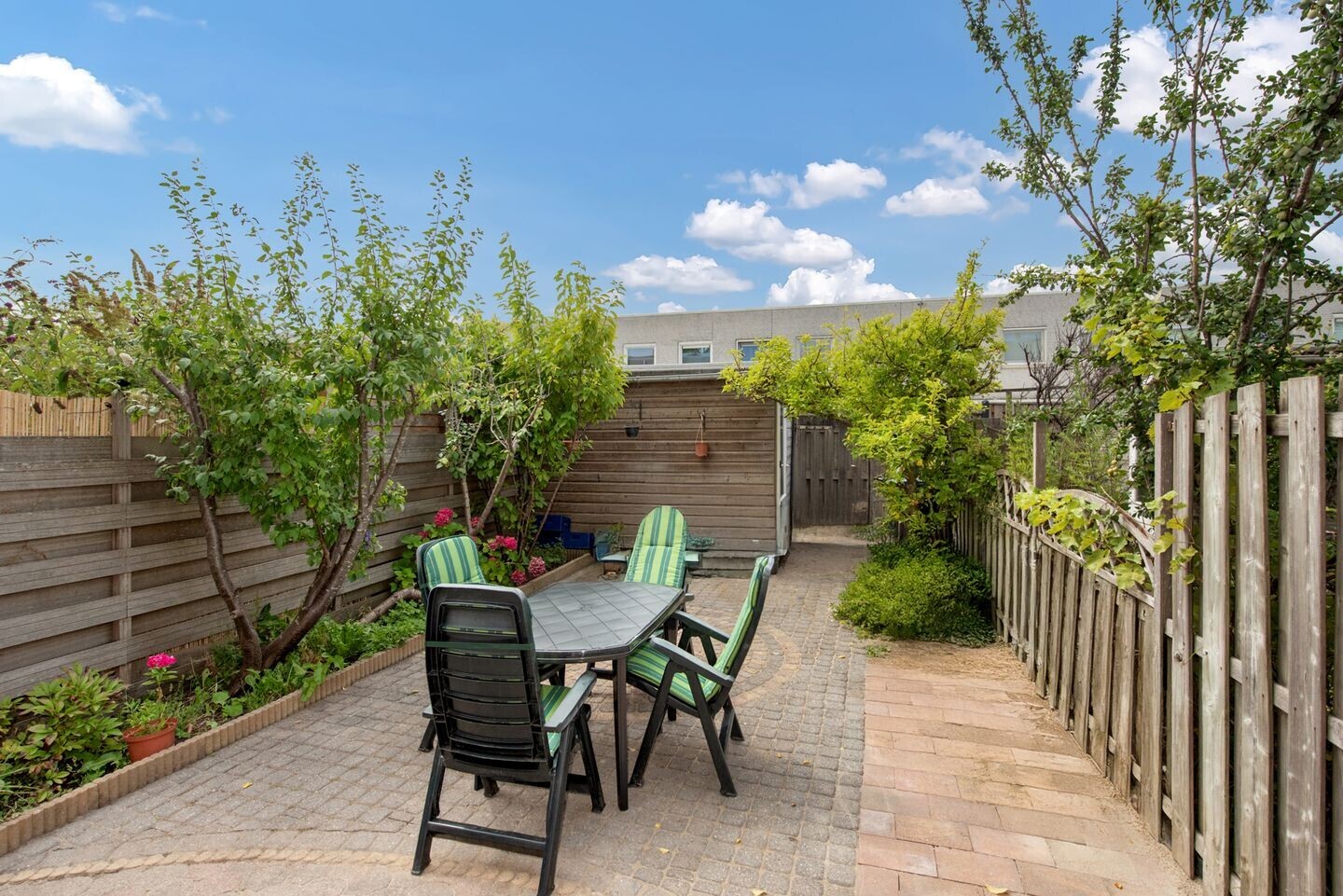 Tussenwoning te koop: Pijlkruidveld 43, 'S-Gravenhage