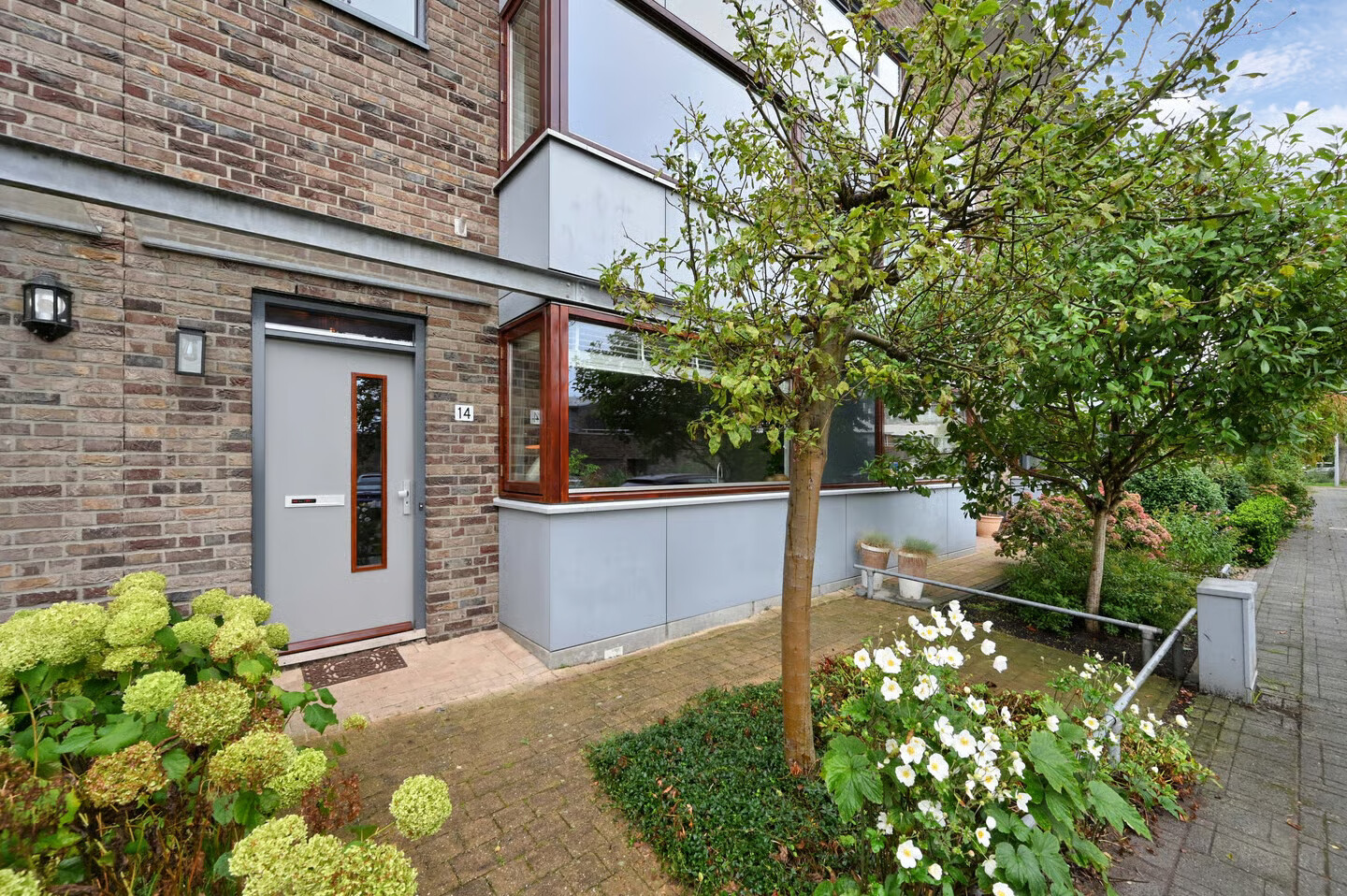 Tussenwoning te koop: Dodaarsoever 14, 'S-Gravenhage