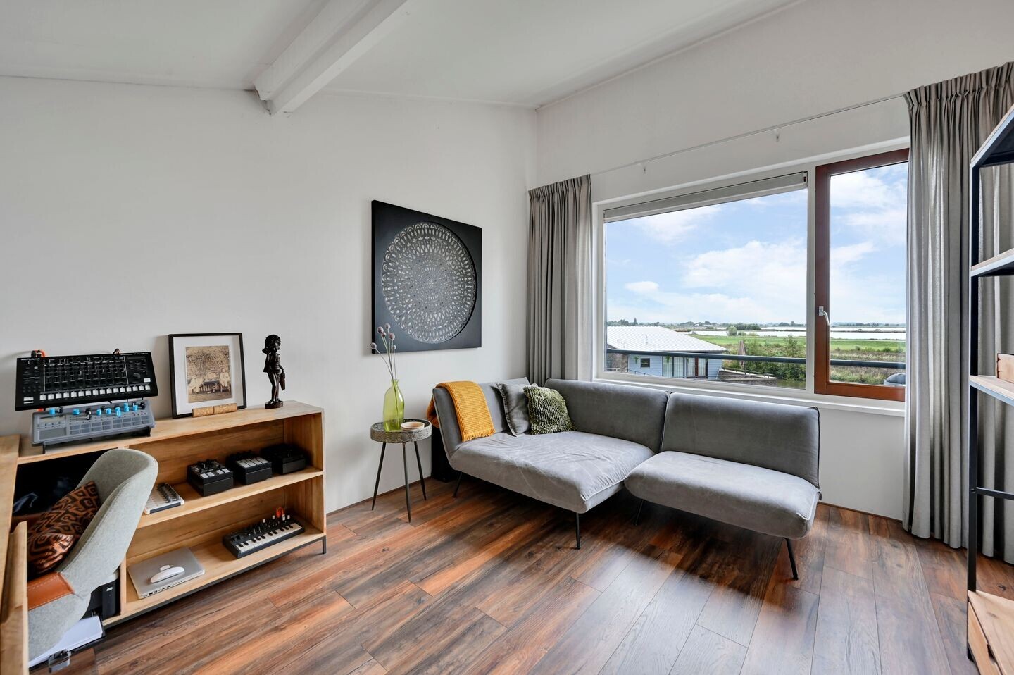 Tussenwoning te koop: Dodaarsoever 14, 'S-Gravenhage