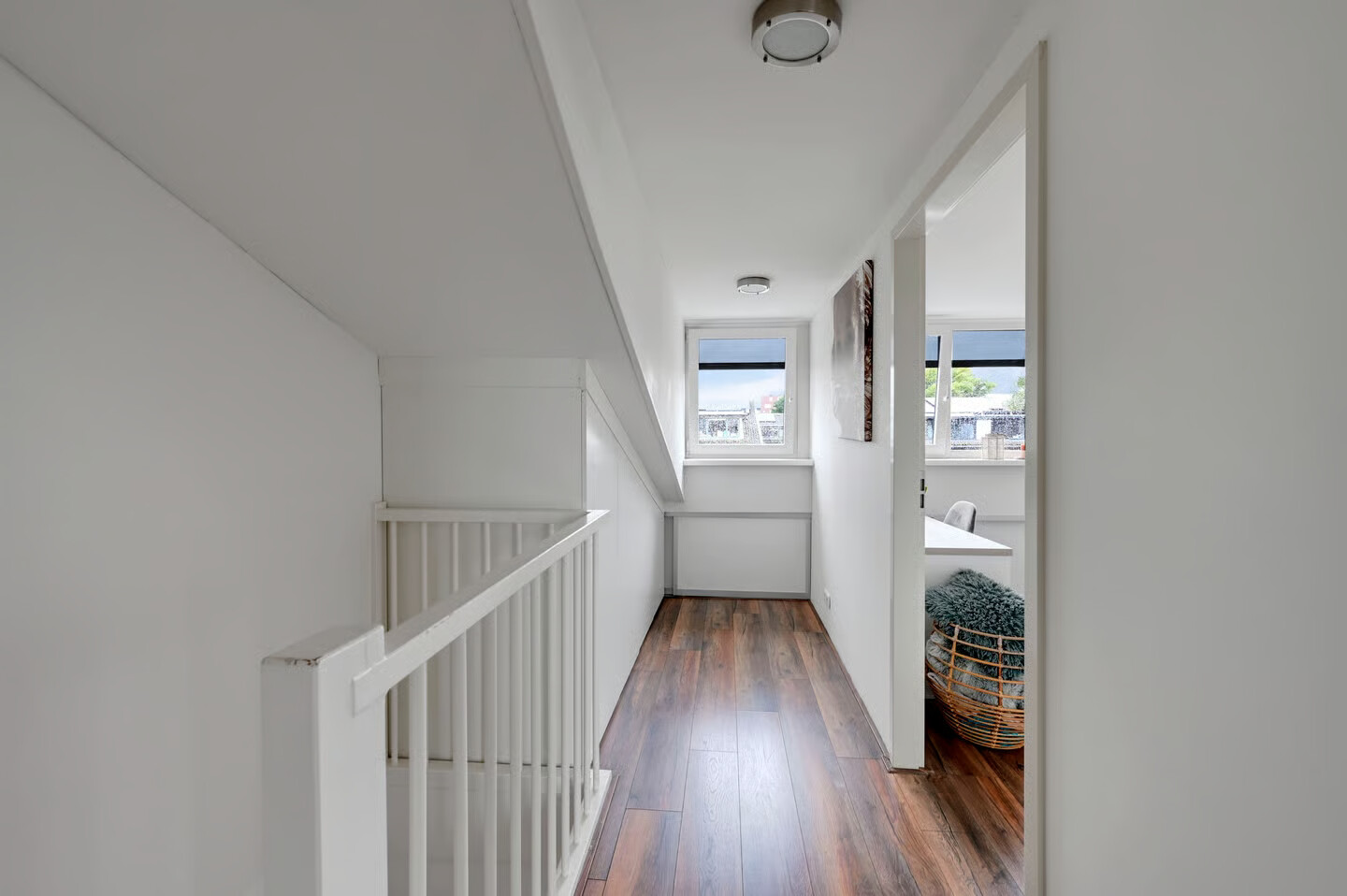 Tussenwoning te koop: Dodaarsoever 14, 'S-Gravenhage