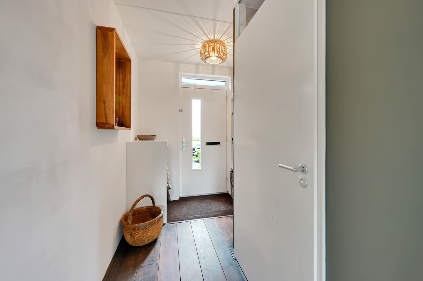 Tussenwoning te koop: Dodaarsoever 14, 'S-Gravenhage