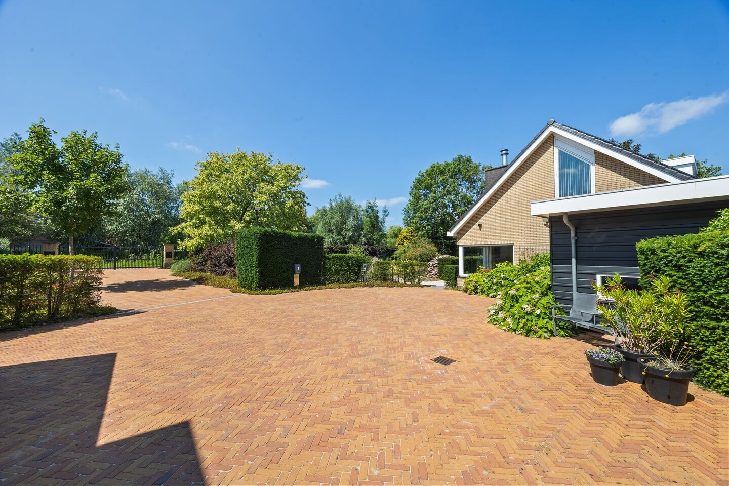 Vrijstaande woning te koop: Veenweg 194, 'S-Gravenhage
