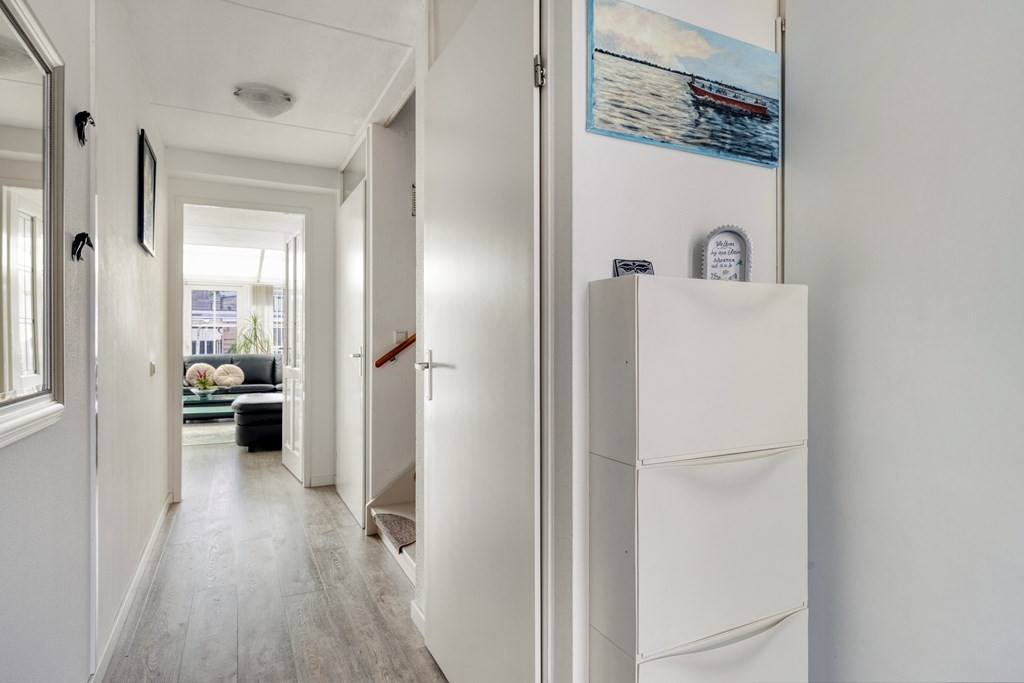 Tussenwoning te koop: Weidevogellaan 63, 'S-Gravenhage