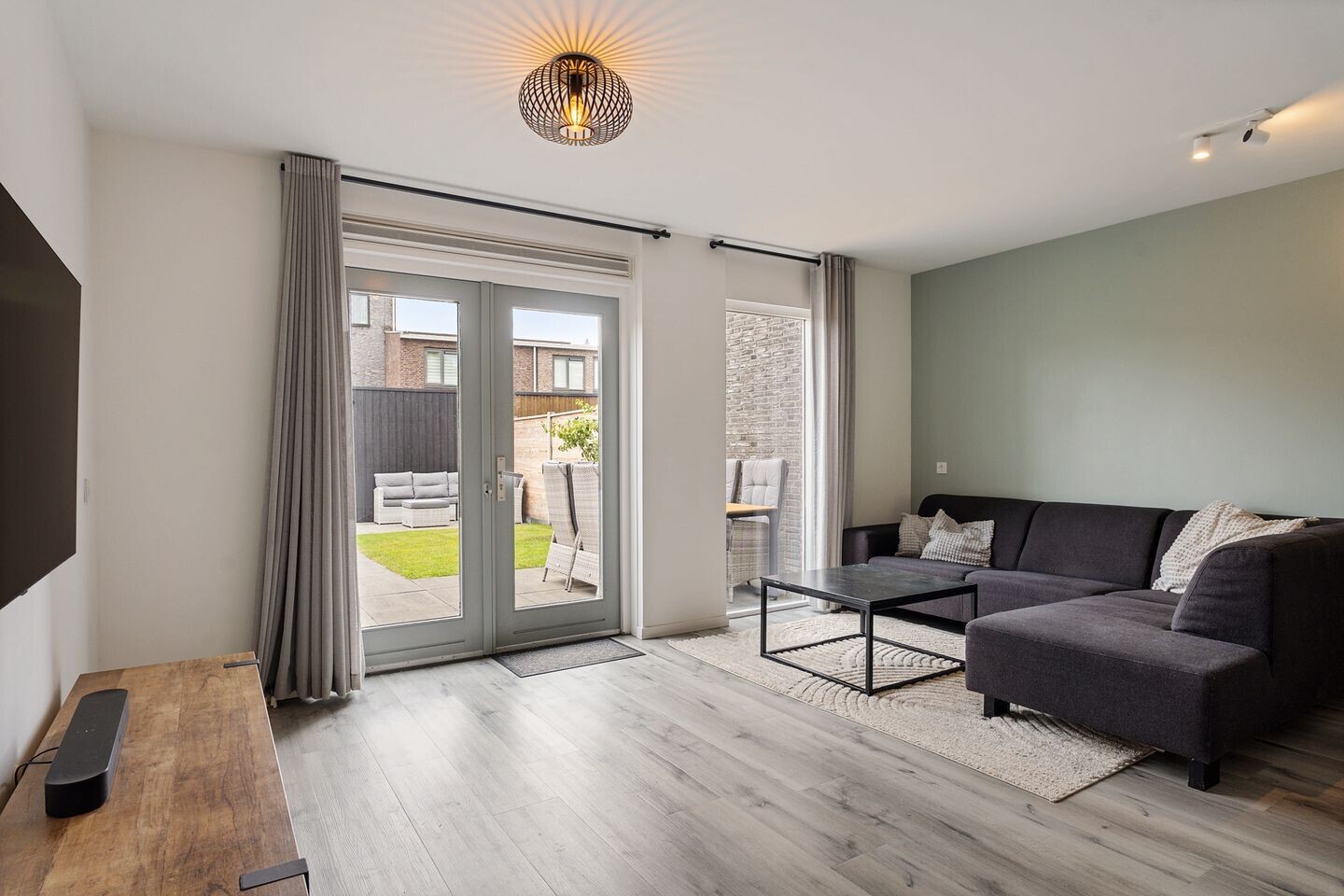 Tussenwoning te koop: Rietgorsstraat 20, 'S-Gravenhage