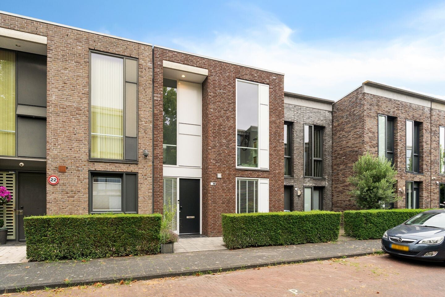 Tussenwoning te koop: Rietgorsstraat 20, 'S-Gravenhage