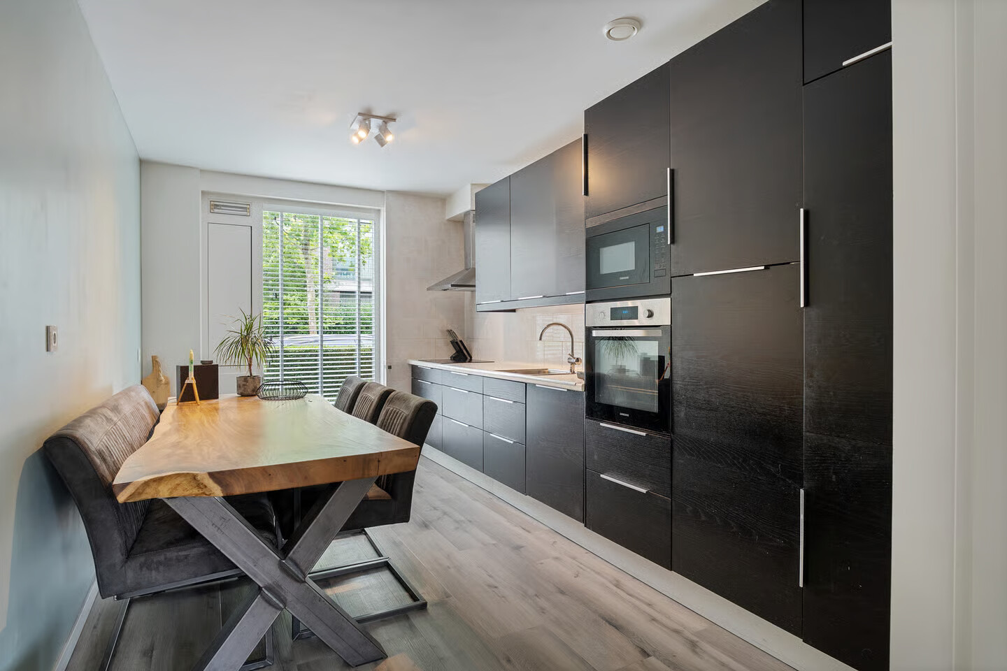Tussenwoning te koop: Rietgorsstraat 20, 'S-Gravenhage