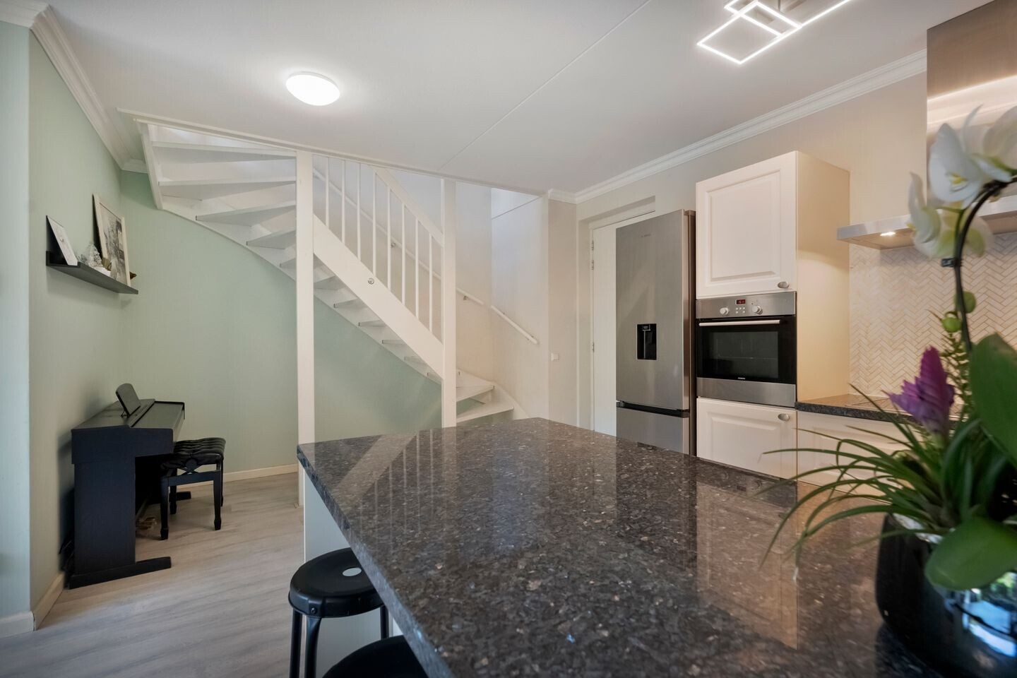 Appartement te koop: Windjammersingel 34, 'S-Gravenhage