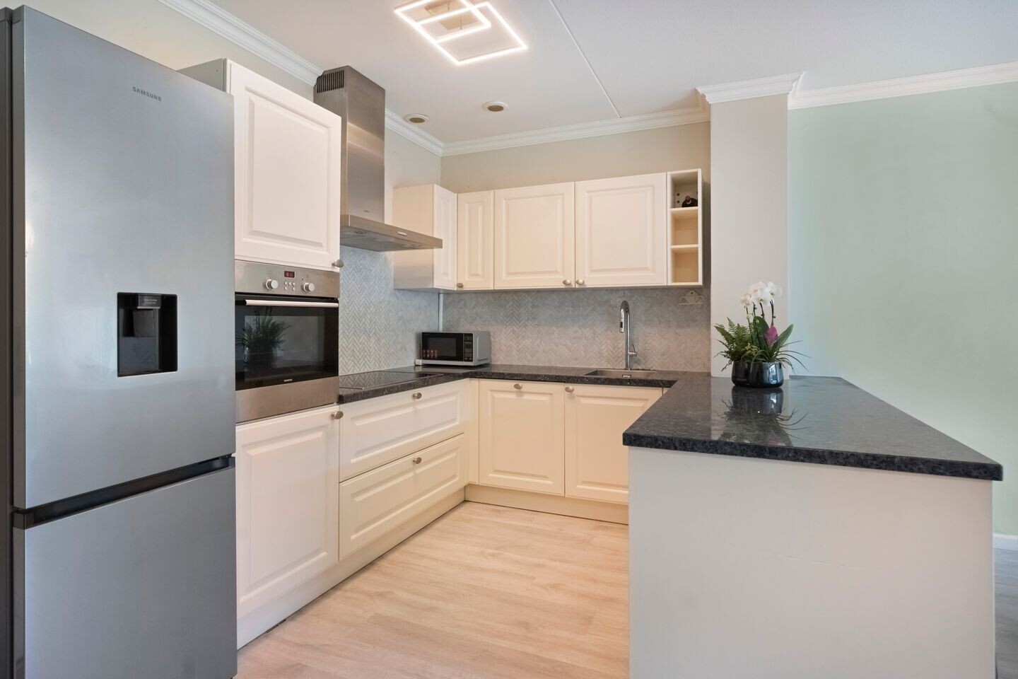 Appartement te koop: Windjammersingel 34, 'S-Gravenhage