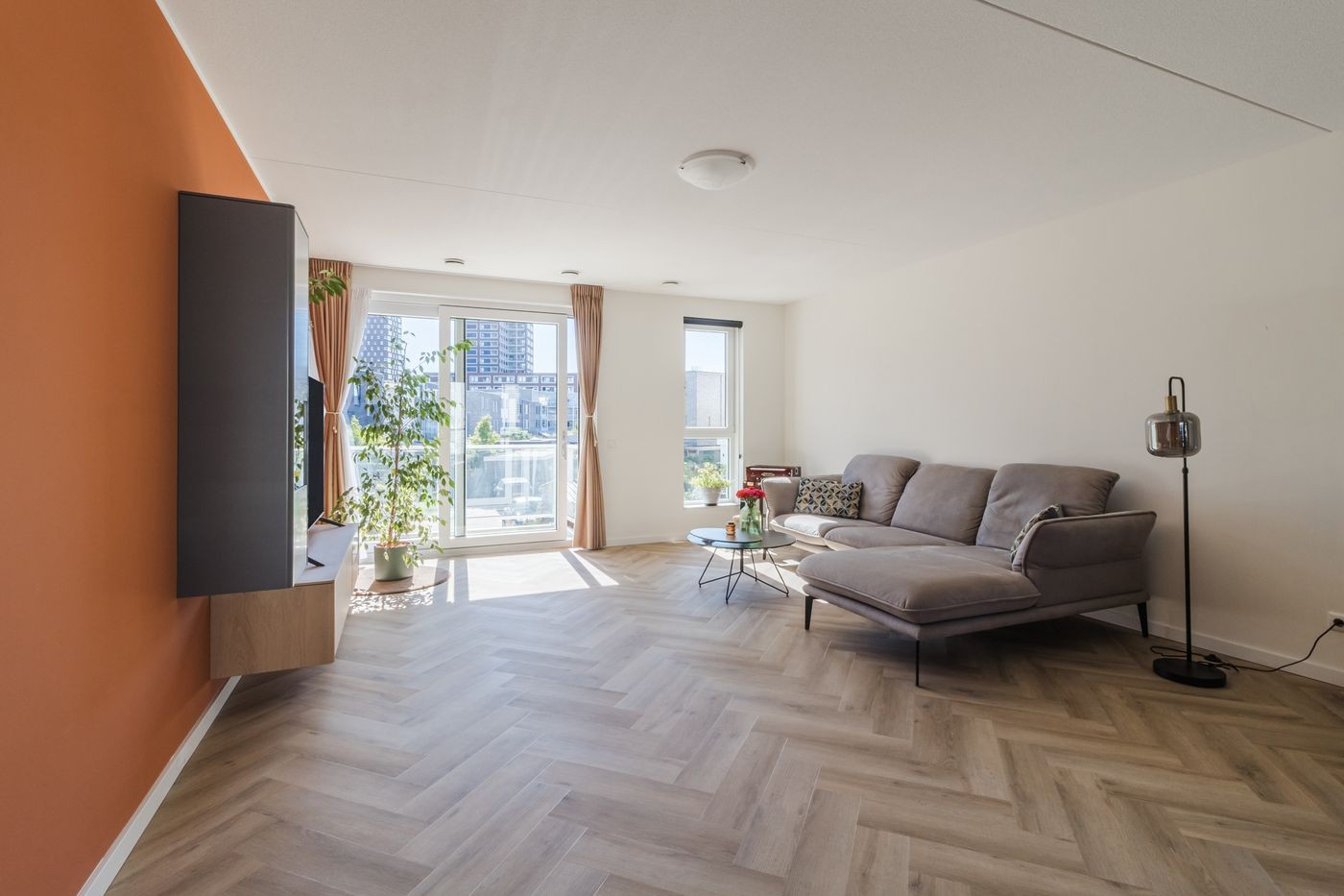 Appartement te koop: Koolwitjelaan 143, 'S-Gravenhage