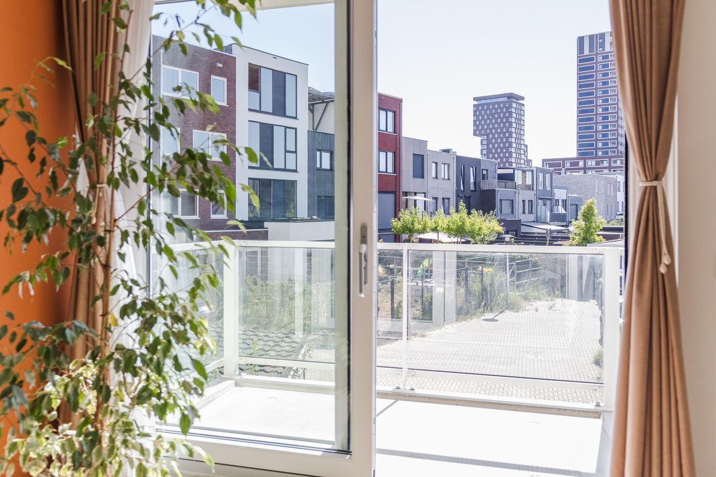 Appartement te koop: Koolwitjelaan 143, 'S-Gravenhage