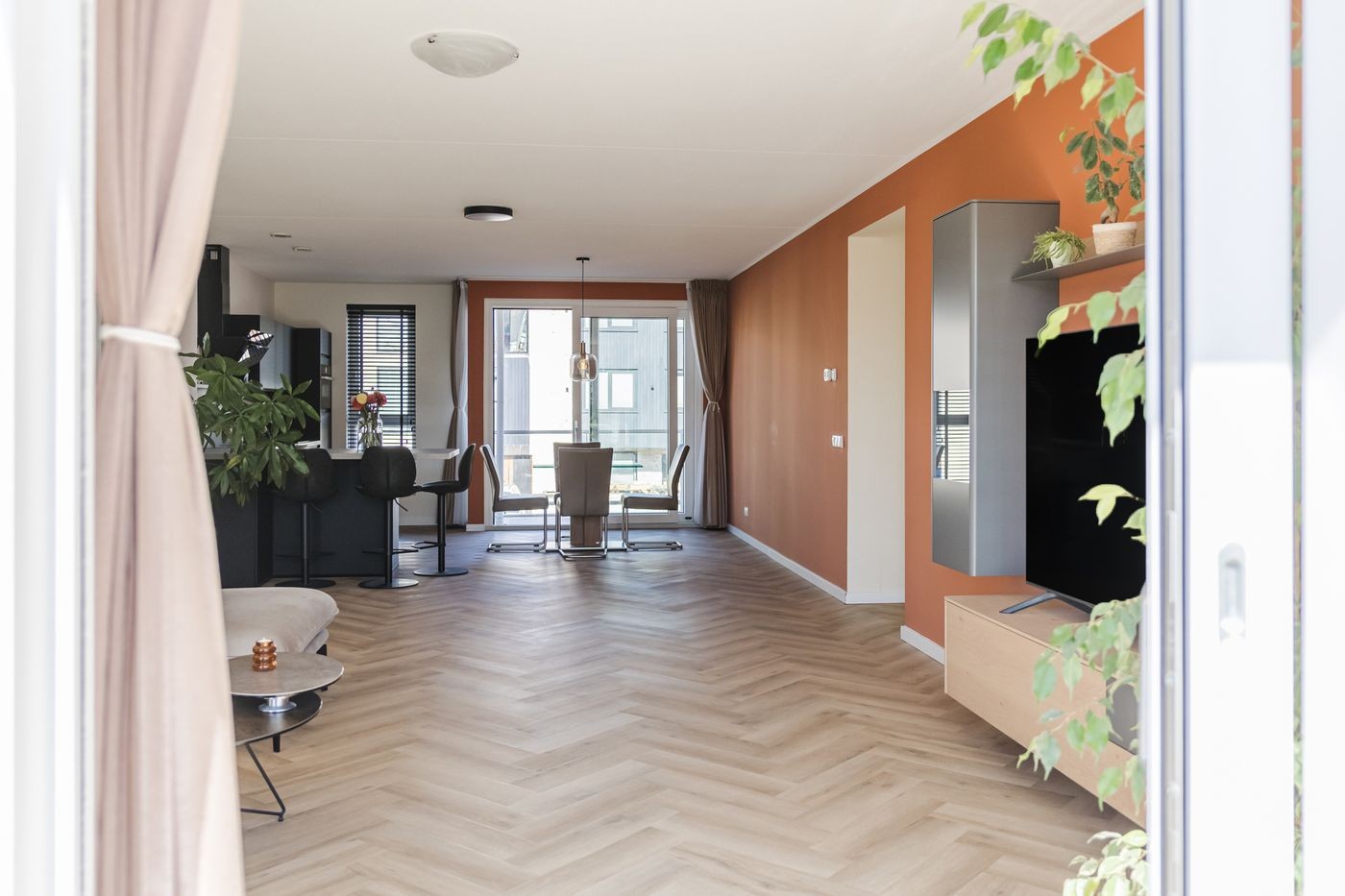 Appartement te koop: Koolwitjelaan 143, 'S-Gravenhage