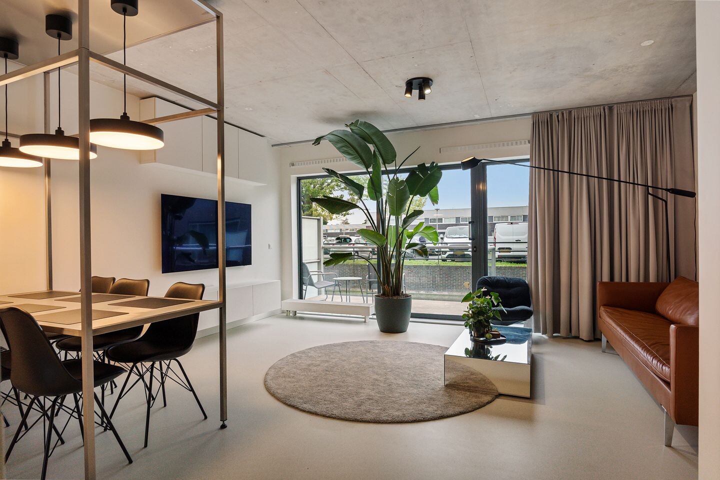 Tussenwoning te koop: Van der Voortvaart 11, 'S-Gravenhage