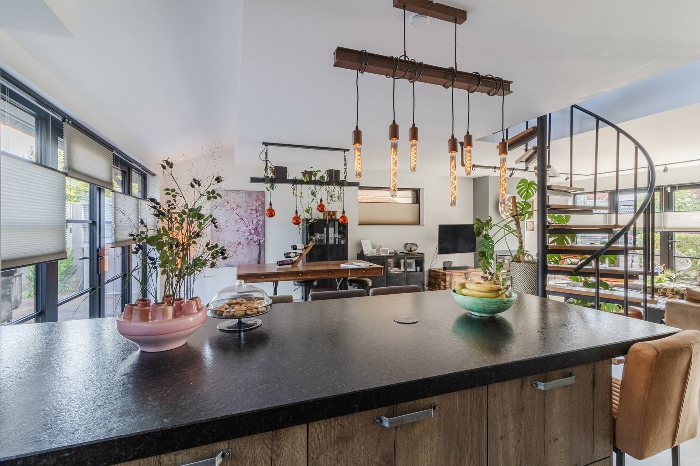 Tussenwoning te koop: Pluimzegge 31, 'S-Gravenhage