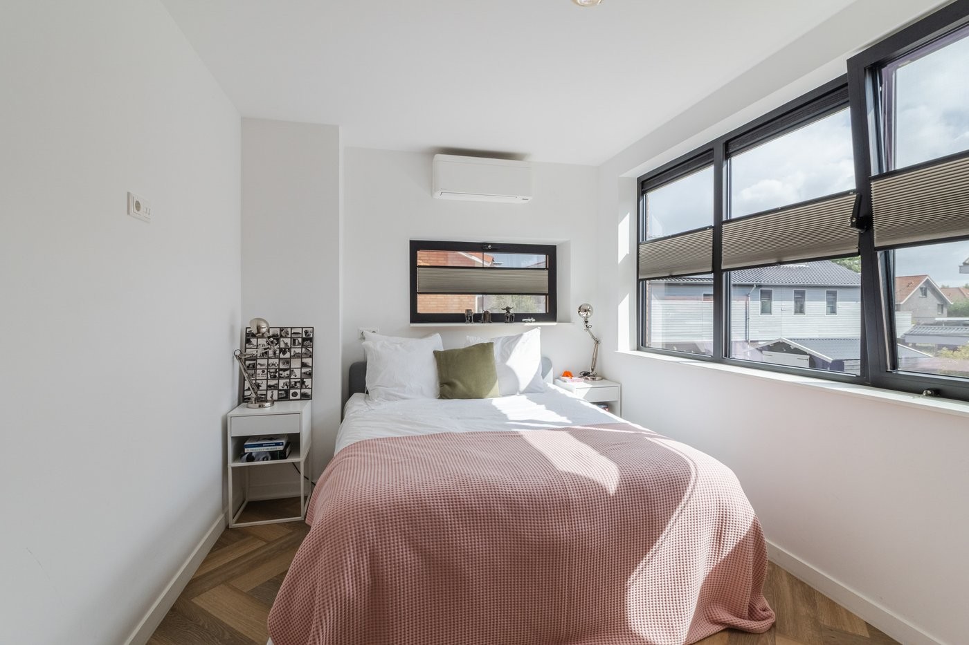Tussenwoning te koop: Pluimzegge 31, 'S-Gravenhage