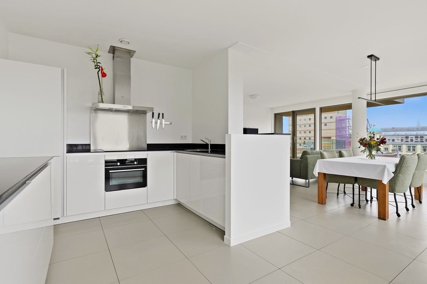 Appartement te koop: Kalvermarkt 10C, 'S-Gravenhage