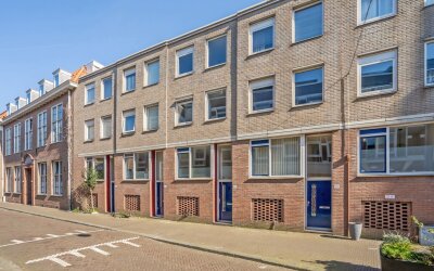 Lange Lombardstraat 48