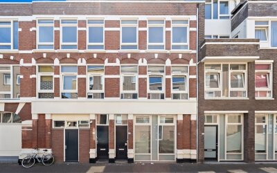 Lange Lombardstraat 57