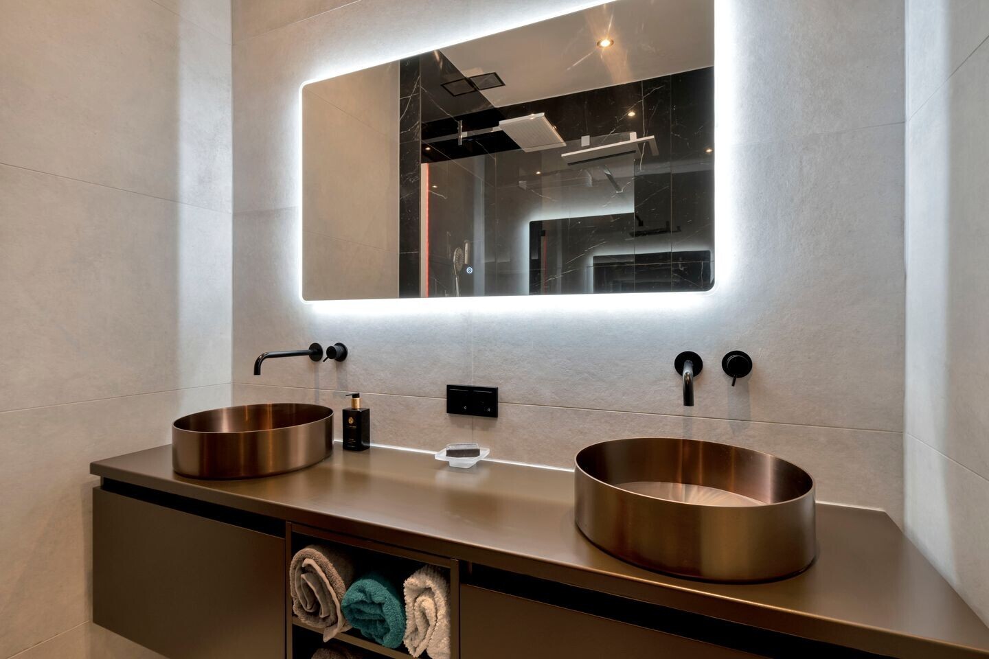 Appartement te koop: Vondelstraat 204, 'S-Gravenhage
