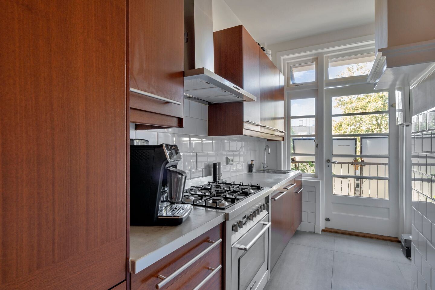 Appartement te koop: Vondelstraat 204, 'S-Gravenhage