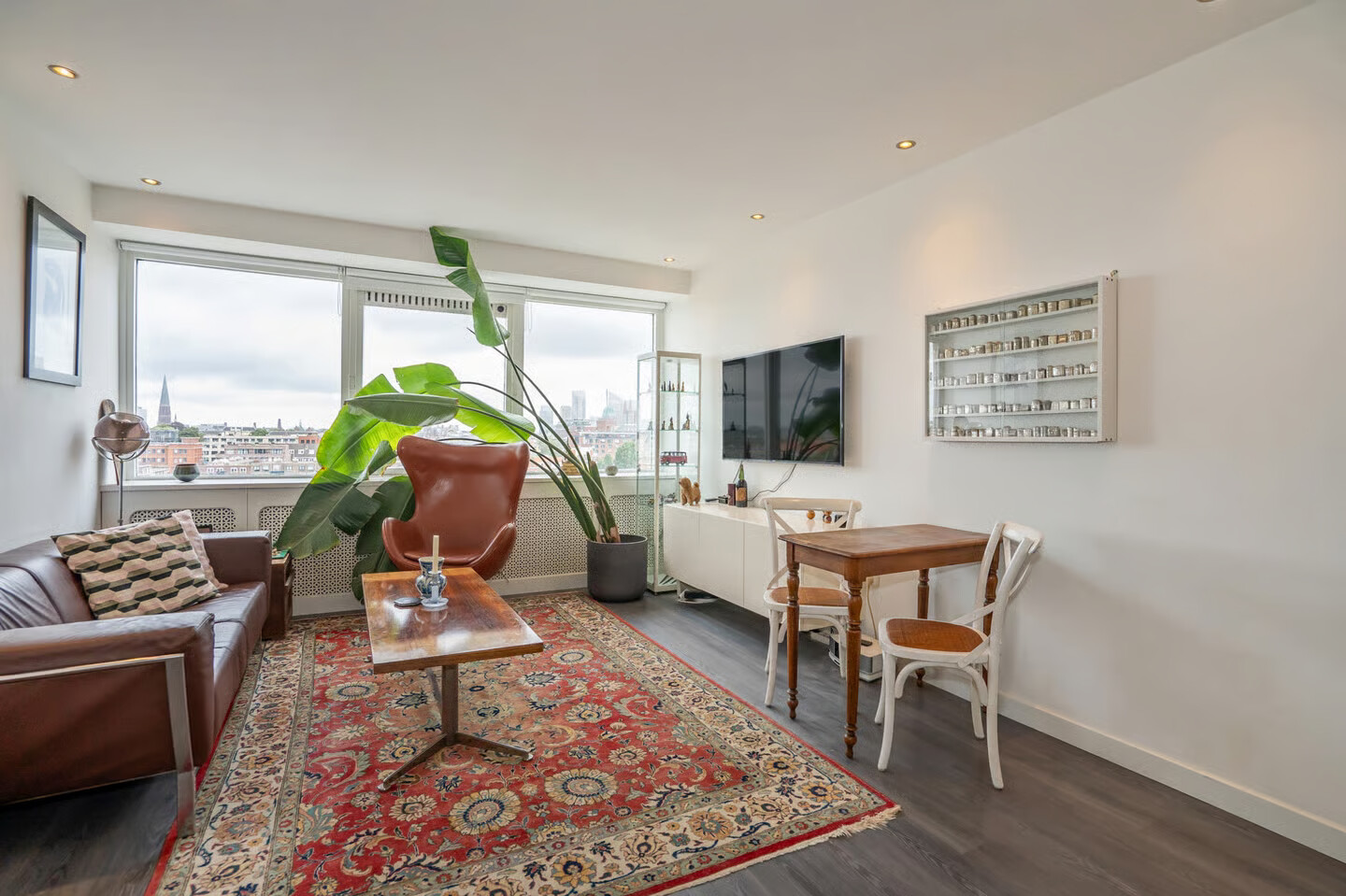 Studio te koop: Gedempte Sloot 170A, 'S-Gravenhage