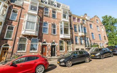 Koninginnegracht 143