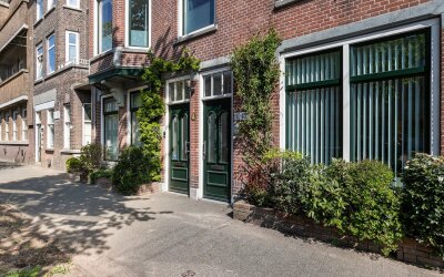 Pletterijst. 142