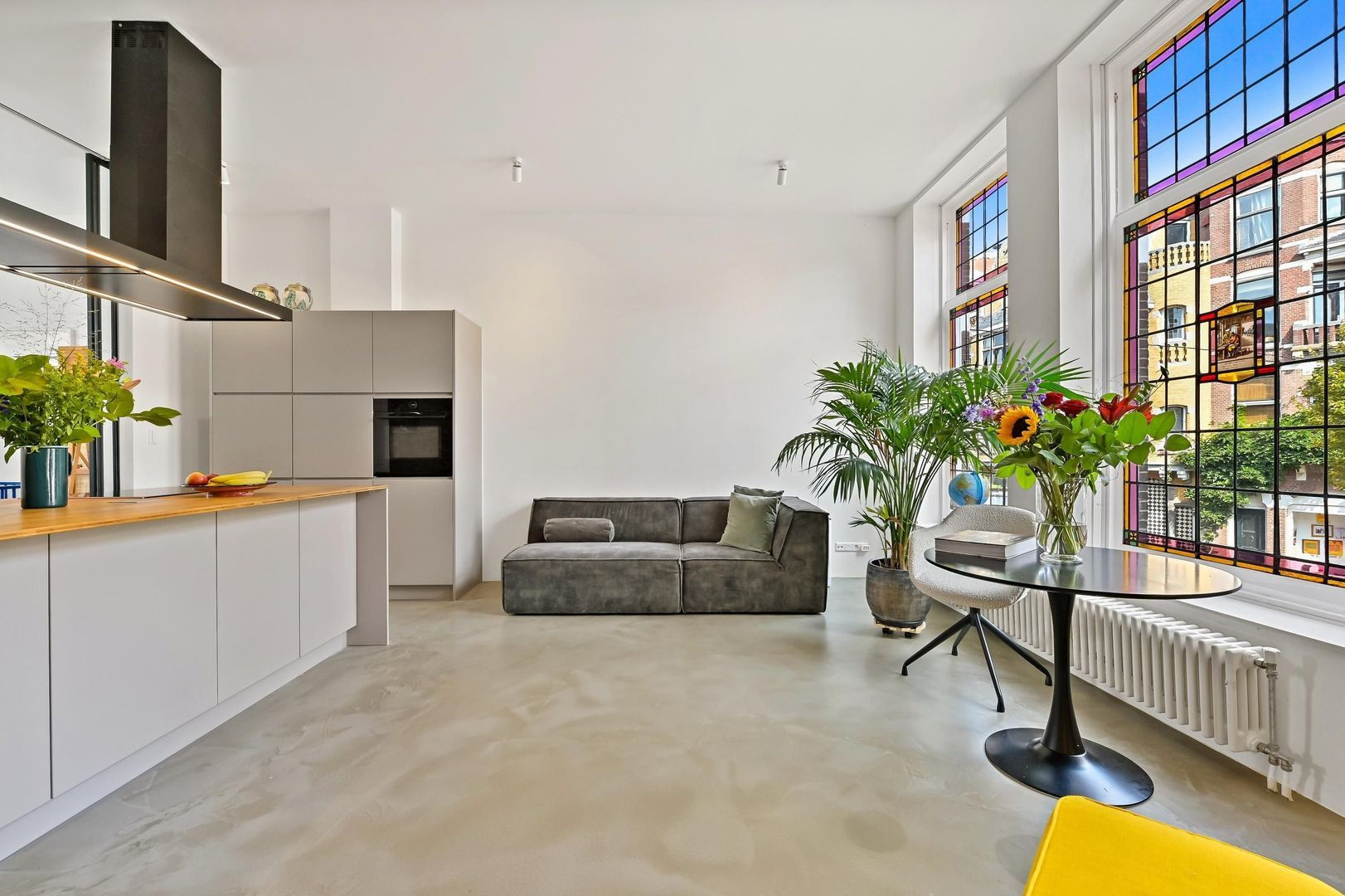 Appartement te koop: Stationsweg 43A, 'S-Gravenhage