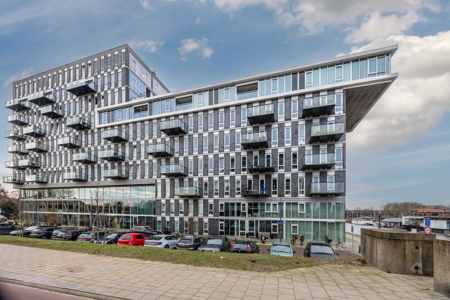 Appartement te koop: Binckhorstlaan 311F, 'S-Gravenhage