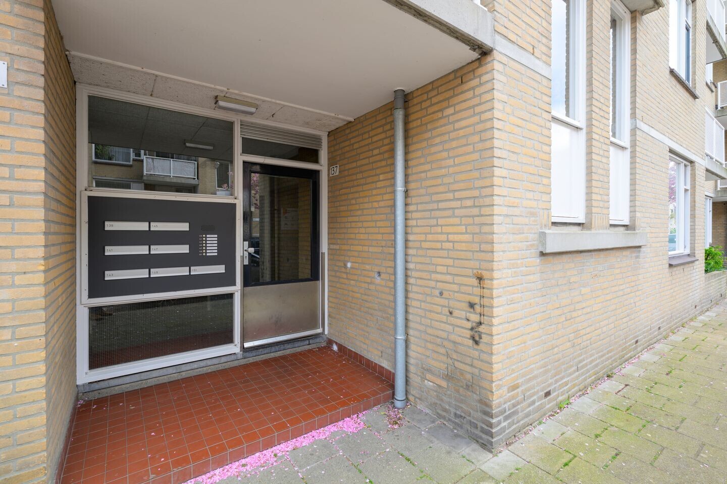 Appartement te koop: Van Leeuwenhoekstraat 151, 'S-Gravenhage