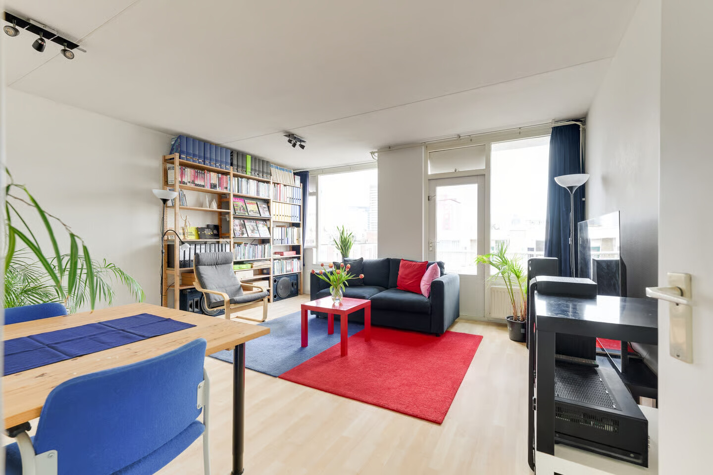 Appartement te koop: Van Leeuwenhoekstraat 151, 'S-Gravenhage